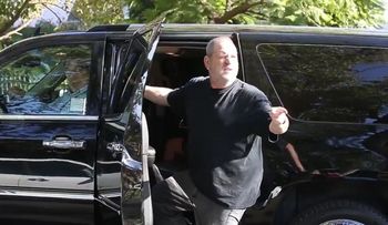 "Necisito ayuda", dice Harvey Weinstein, acusado de abuso sexual por decenas de actrices de Hollywood