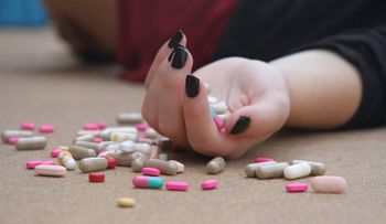 Joven que acusa a sacerdote de violación trató de suicidarse en varias ocasiones