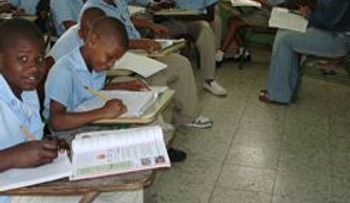 La escritura en la escuela dominicana
