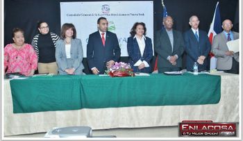Decenas de dominicanos participaron en el taller de capacitación para alfabetizadores en NY