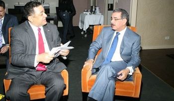 Solicitan funcionarios designados por decretos pongan cargos a disposición del presidente Medina