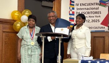 Juan Colón, poeta dominicano, reconocido por el Congreso de EE.UU