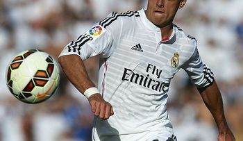 Real Madrid gana en Copa del Rey, Chicharito anota 