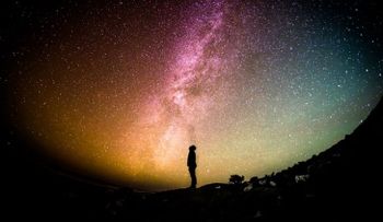 Descubren una nueva estrella rodeada de "megaestructuras alienígenas"