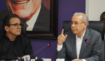 Danilo Medina respalda lucha de la ANPA