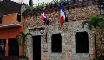 Ministro de Cultura inaugura hotel-museo â??El Beaterioâ?, en la Ciudad Colonial 