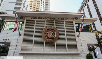 Inescrupulosos difunden informaciones falsas del Consulado RD en NY
