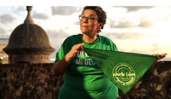 Ola feminista rechaza nueva ley contra el aborto en Puerto Rico