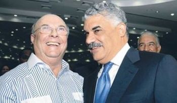 Hipólito y Miguel logran acuerdo para poner fin a la crisis del PRD