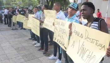 Dirigentes del PRD afirman  MMV no representa  ese partido en la IS
