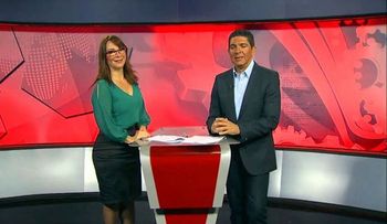 CDN cancela a Maruchi Vigil  "porque usada lentes para leer en vivo"