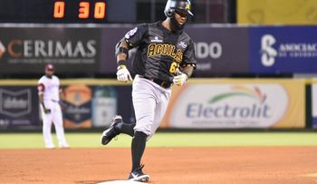 Las Aguilas envían a Danny Santana a Los Toros del Este a cambio de Geraldo Perdomo