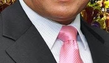 Acusan a Danilo Medina de incumplir promesas dominicanos en el Exterior