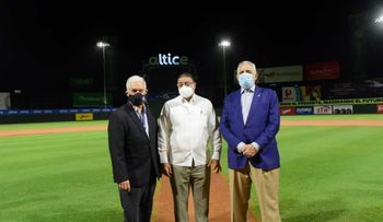 Gobierno felicita a los Gigantes por corona y augura los mejores éxitos en la Serie del Caribe