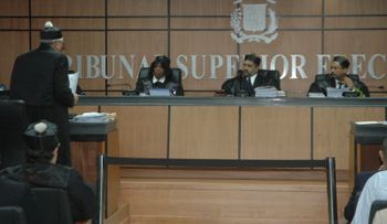 Fallo del Tribunal Electoral abona la división del PRD