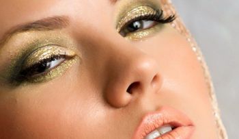 Maquillaje metalizado para Navidad y Fin de año