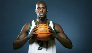 Kevin Garnett dice adiós al baloncesto activo después de 21 años en la NBA