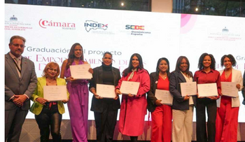 Supérate graduó a la primera cohorte de Mujeres SuperEmprendedoras en España