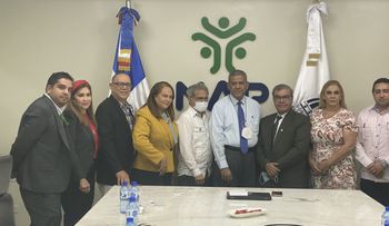 MAP y SNS regularizarán pagos de incentivos y honorarios a médicos en hospitales