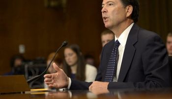 El Senado confirma a James Comey como director del FBI por diez años