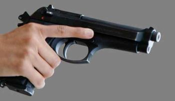 Pistoleros hieren a balazos dos hispanos y un afroamericano en incidente en el Bronx