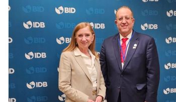 Magín Díaz asiste a reuniones del BM y FMI