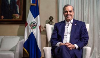 Abinader llama a la unidad, el amor y solidaridad en Navidad y Año Nuevo