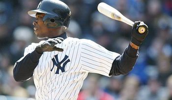 Alfonso Soriano pega 2 jonrones y llega a 400