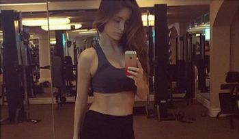 Esta modelo embarazada deja a todo el mundo con la boca abierta 