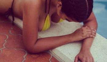 Te volverías "loco" por esta sensacional morena venezolana María Gabriela Lobaton 