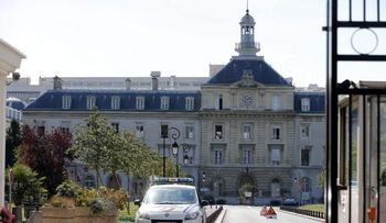 Voluntaria francesa infectada con ébola supera la enfermedad