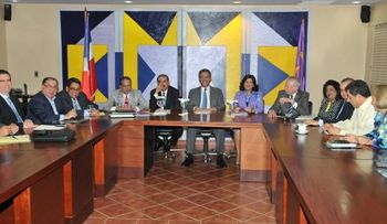 PLD propone aumentar a 31 cantidad de miembros Comité Político y  a 100 los del Comité Central