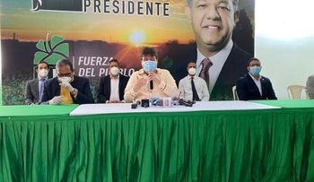 Fuerza del Pueblo pide a nuevo Gobierno proteger a empleados de carrera administrativa