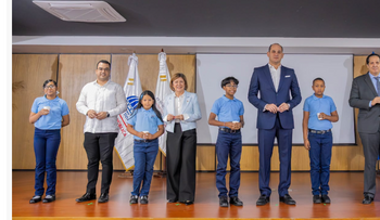 Salud y Educación lanzan desparasitación escolar 2026