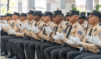 Ministerio de Defensa gradúa nuevos agentes del CESMET