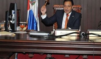Aprueban en segunda lectura sistema crea el 911