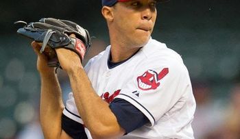 Wandy Rodríguez ejerce opción del 2014 con Piratas
