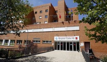 Enfermera con fiebre hemorrágica en España recibe el alta médica