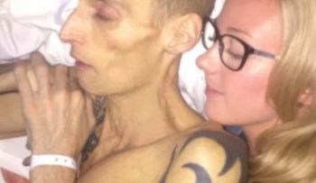 Dean Wharmby descubre antes de morir de cáncer, la causa de su enfermedad: Un ex culturista