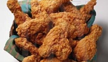 Productores aseguran que se estabiliza el precio del pollo