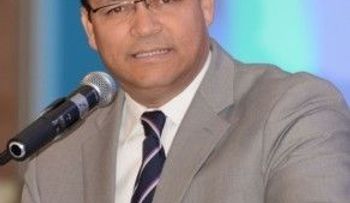Gedeón Santos asegura solucionará problemas de radiodifusoras del país