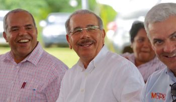 Supuestamente con Visita Sorpresa de Danilo, apicultores de SPM duplicarán producción de miel