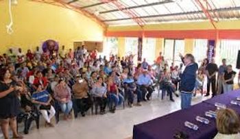 Reinaldo dice "gran respaldo" recibido en Santiago es una señal lo que sucederá con su candidatura 