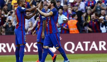 Messi reaparece tras lesión con un tanto en el segundo balón que toca