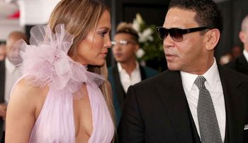 Jennifer Lopez, salpicada por una denuncia de acoso sexual que conmueve a Hollywood