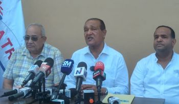 Conatra celebra suspensión de aumento en seguros