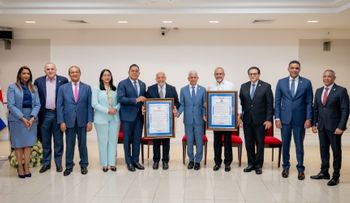 Senado de la República reconoce a personalidades de Barahona