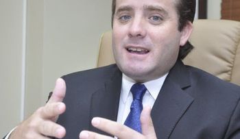 Paliza dice que "Gonzalo no aceptó ir a debate porque no tiene ideas para presentar al país"