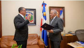 Andrés Bautista juramenta a Carlos Alessandry Roa Howley