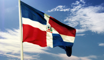 Bandera Dominicana entre las diez más bonitas del Mundo